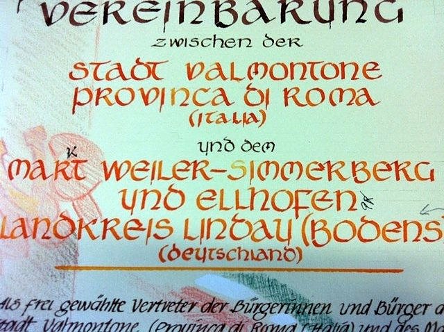 Sch&ouml;n schreiben (Foto: J. Piper)