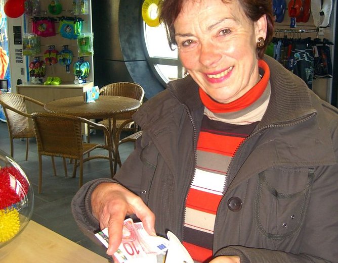 Sie war die Zehnte (Foto: Badehaus) Sie war die Zehnte (Foto: Badehaus)