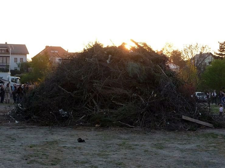 Osterfeuer beendet Box-Saison