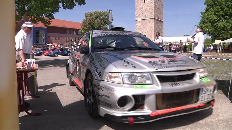 Mitten durch die Stadt