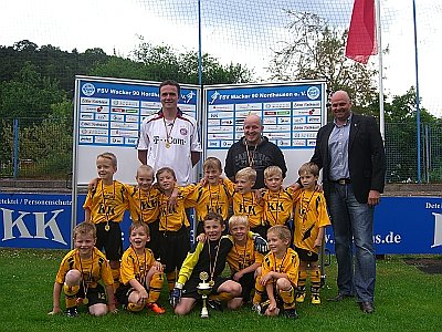 Pokal &uuml;berreicht