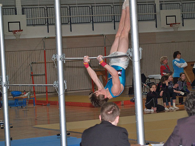 Landesfinale im Ger&auml;teturnen