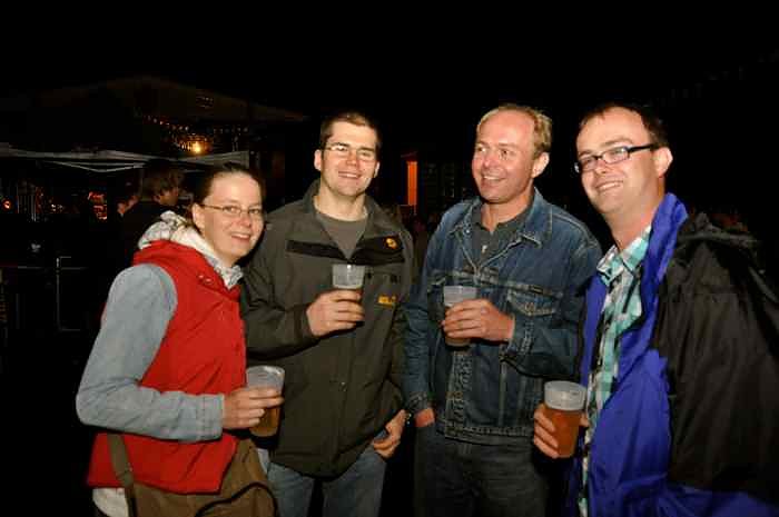 Texas Lighning Live im Gehege