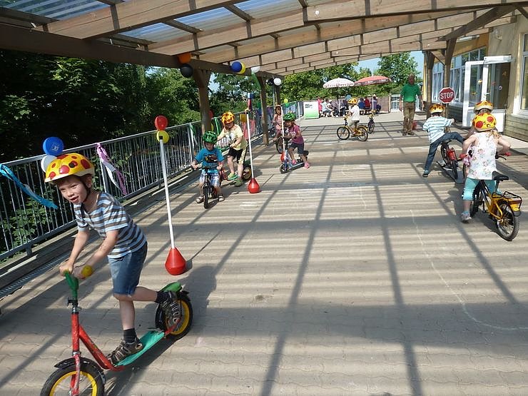 Fr&uuml;h &uuml;bt sich - auch in Verkehrserziehung