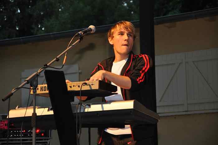 Humbold rockt im Gehege