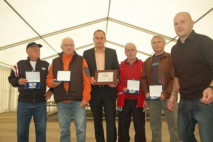 Alte Herren unter sich