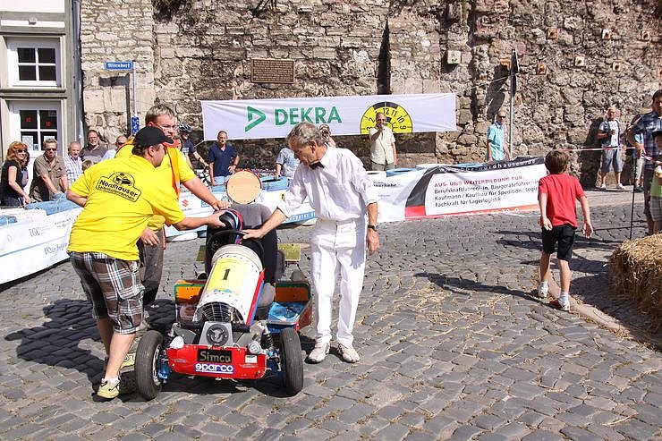 Die scharfe Kurve 2011