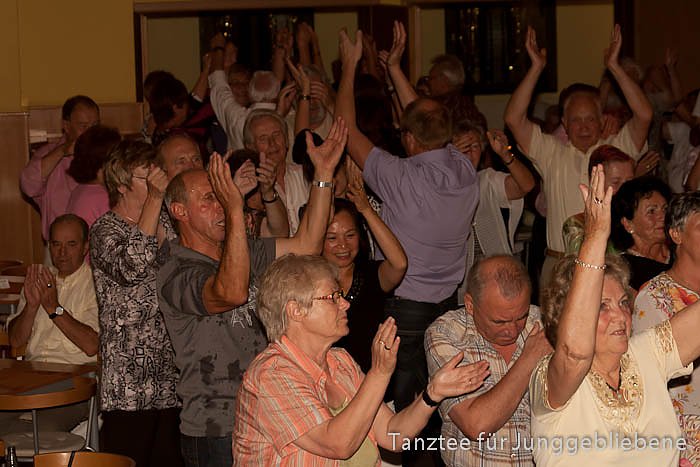 Tanztee im Jugendklubhaus