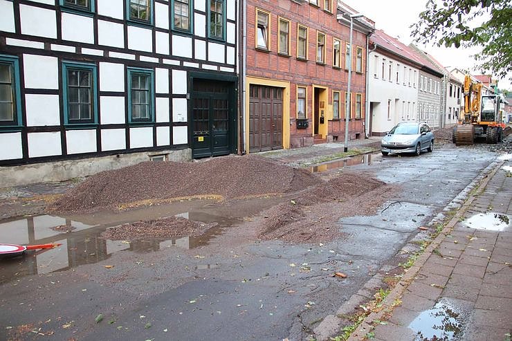 Unwetter in der Grenzstra&szlig;e
