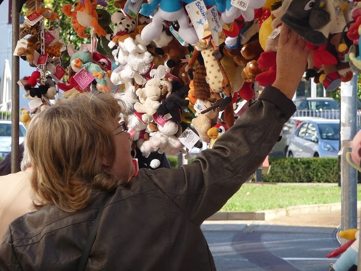 Markt zwischen Rath&auml;usern