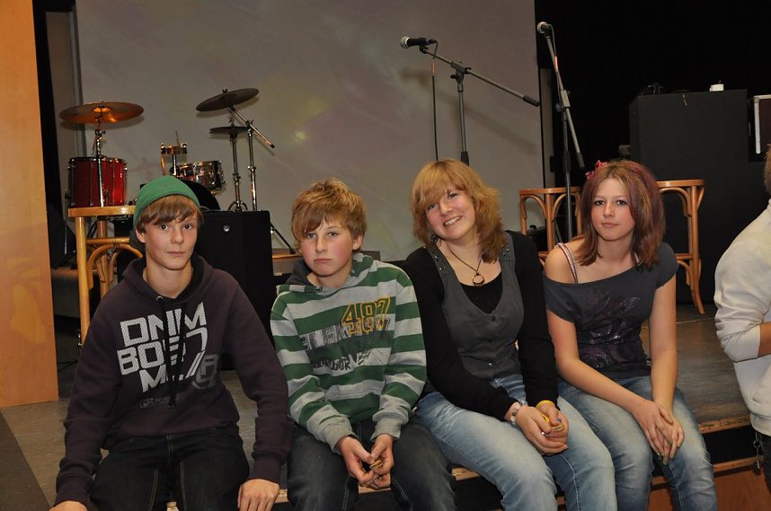 Junge Party im Klubhaus