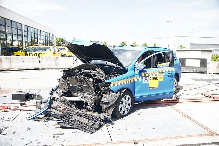 Neuartiger Crash-Test