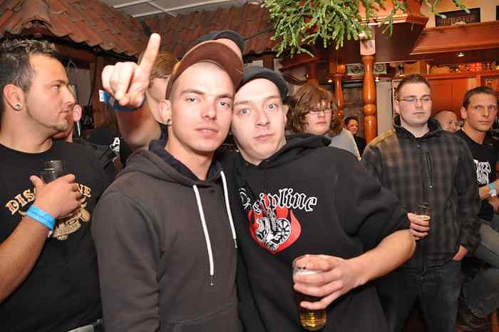 Hardcore im Alten Konsum Leimbach