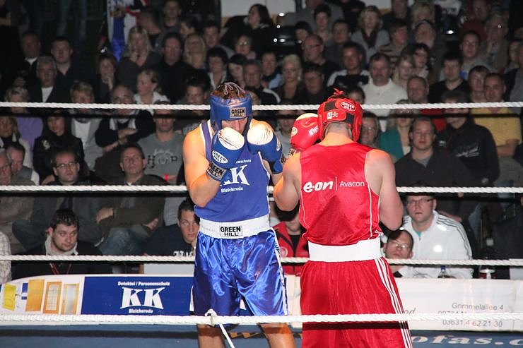 Revanche erk&auml;mpft