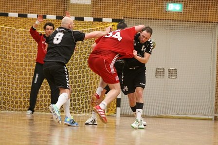 Gro&szlig;artig gek&auml;mpft