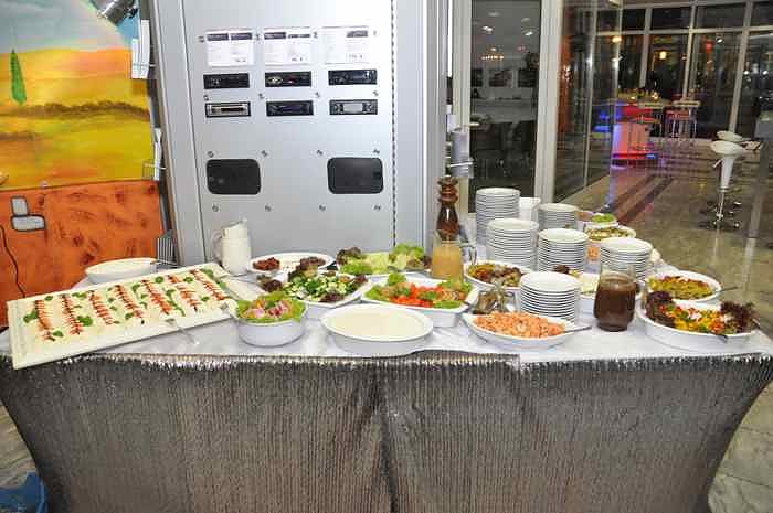 &Auml;rzte- und Apothekerball im Autohaus Peter