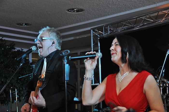 &Auml;rzte- und Apothekerball im Autohaus Peter