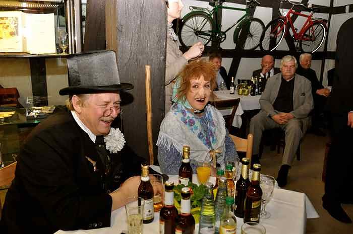 Der B&uuml;rgermeister ist 40 Jahre