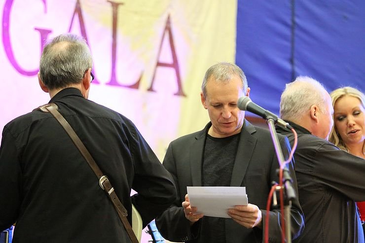 Span und Spannung unterm Hallendach