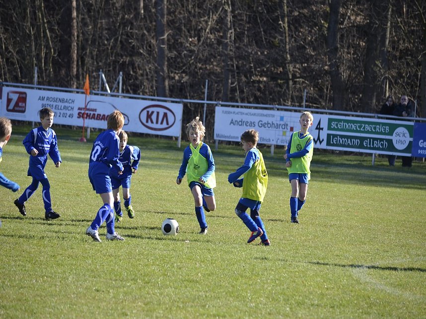 Ellricher Fu&szlig;ballnachwuchs als Sieger