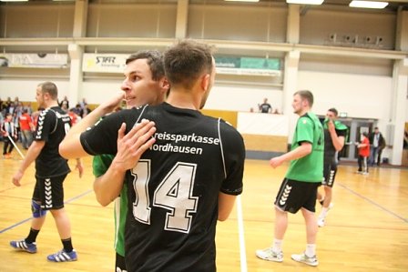 Gl&uuml;cklich aber verdient