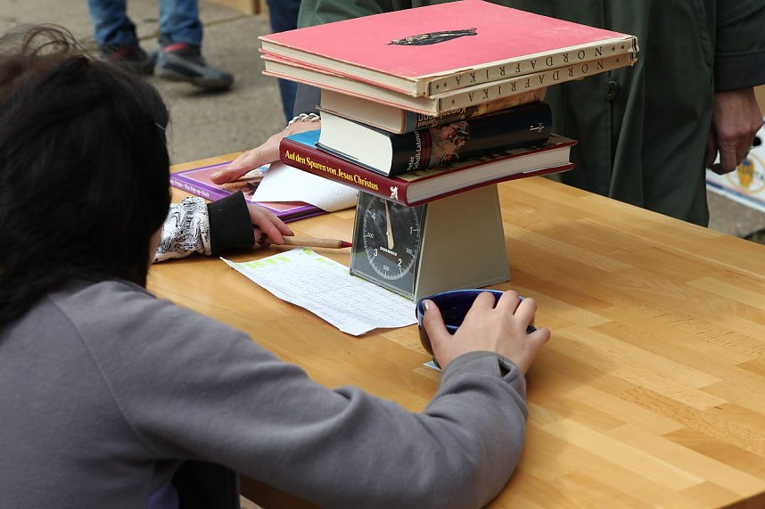 B&uuml;chermarkt des KILA