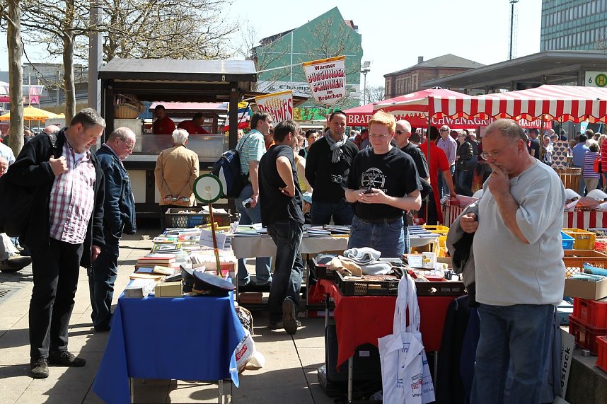 Vor und hinter der B&uuml;hne