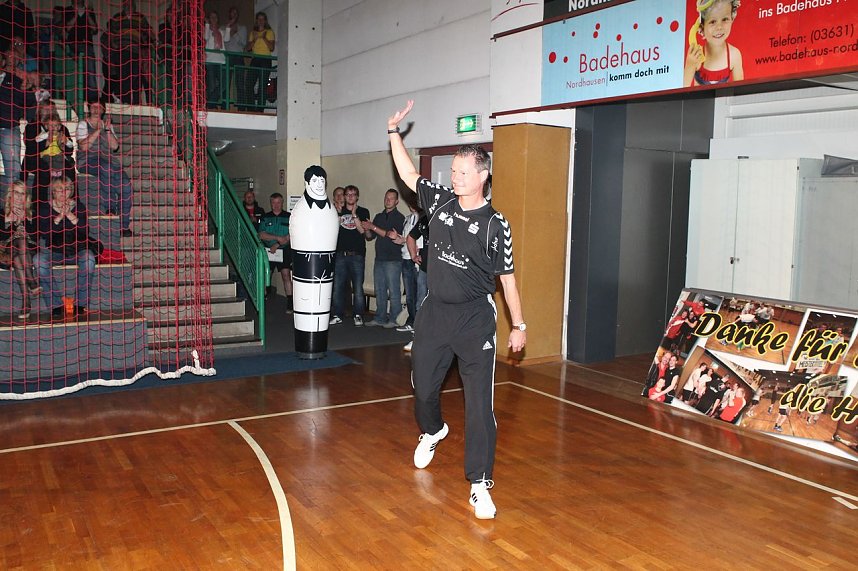 Abschied und Begr&uuml;&szlig;ung