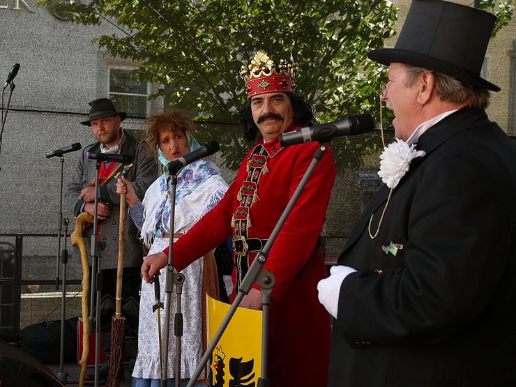 Das 40. ist er&ouml;ffnet