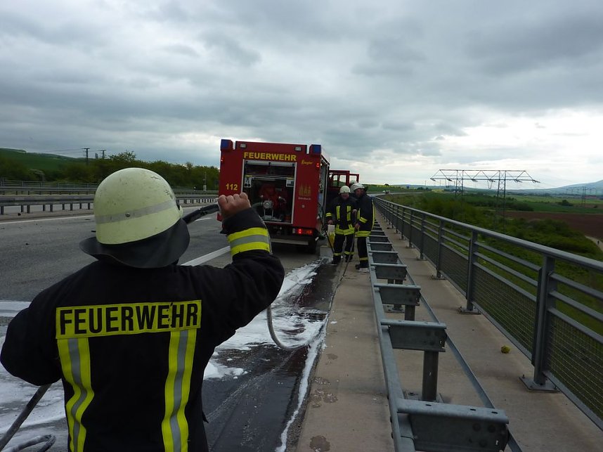 Brand auf der Autobahn