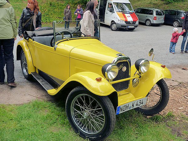 H&uuml;te und mehr im Park Hohenrode