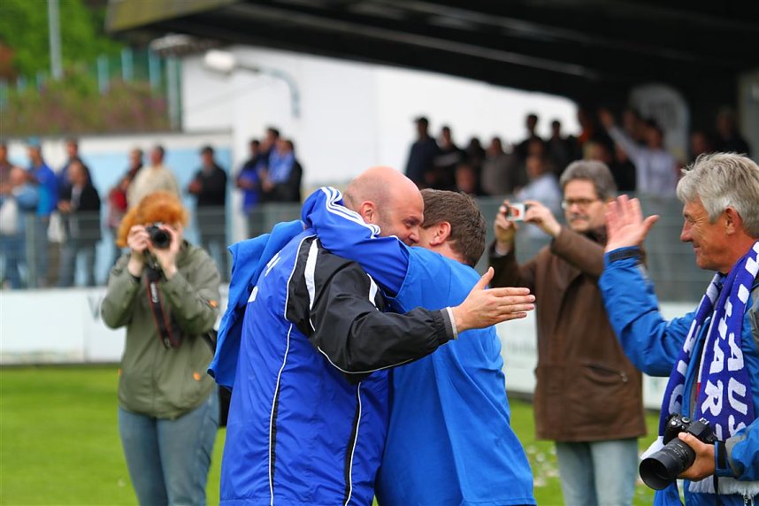 Freude pur bei Kickern und Fans