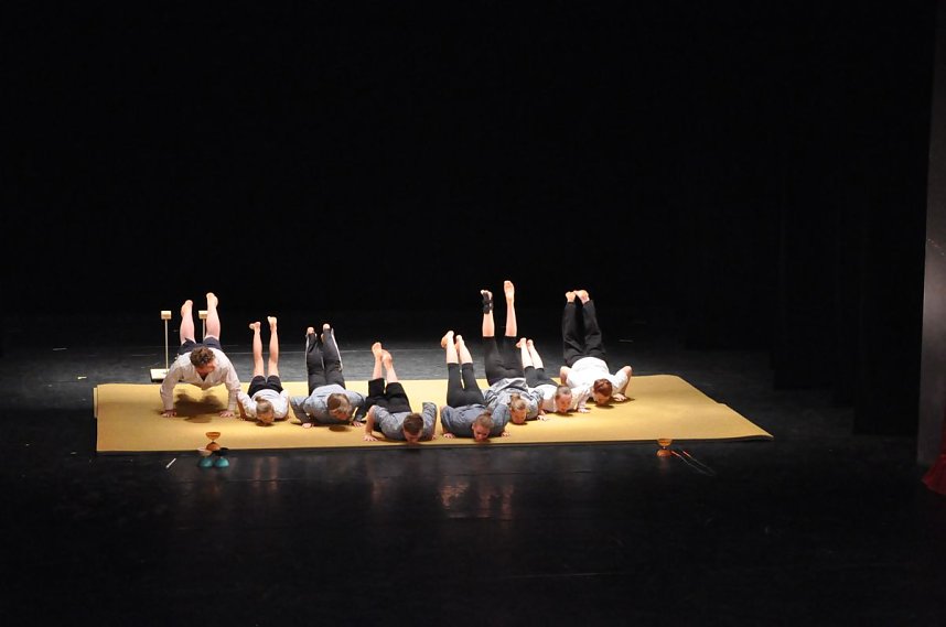 Luftikuss die Show im Theater 