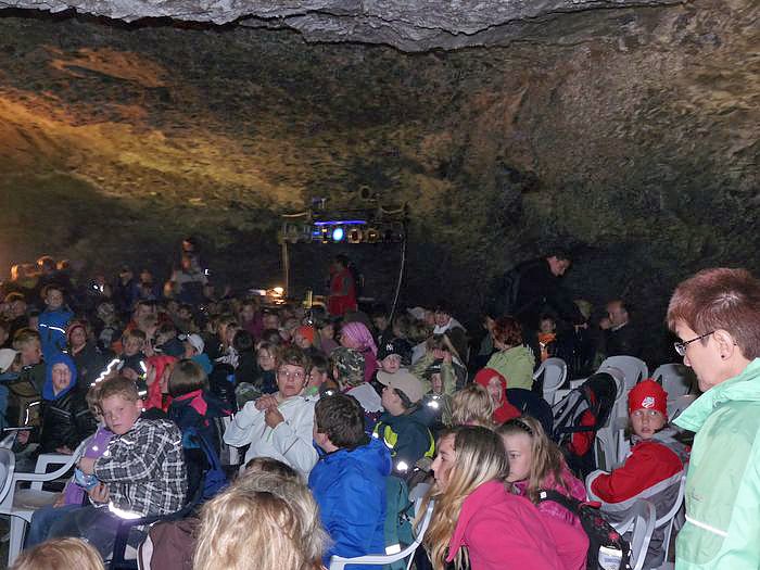 Kindertag in der H&ouml;hle