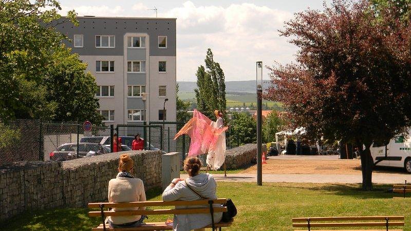 Sportliche Kinder auf dem Petersberg