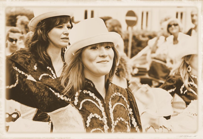 1085 Jahre in einem Umzug