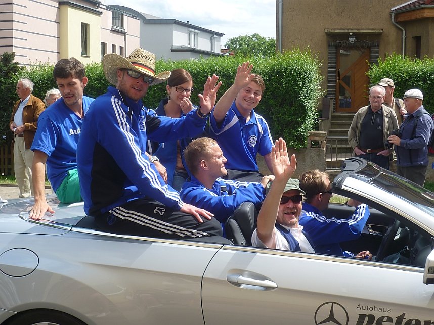 Beim Festumzug mit dabei