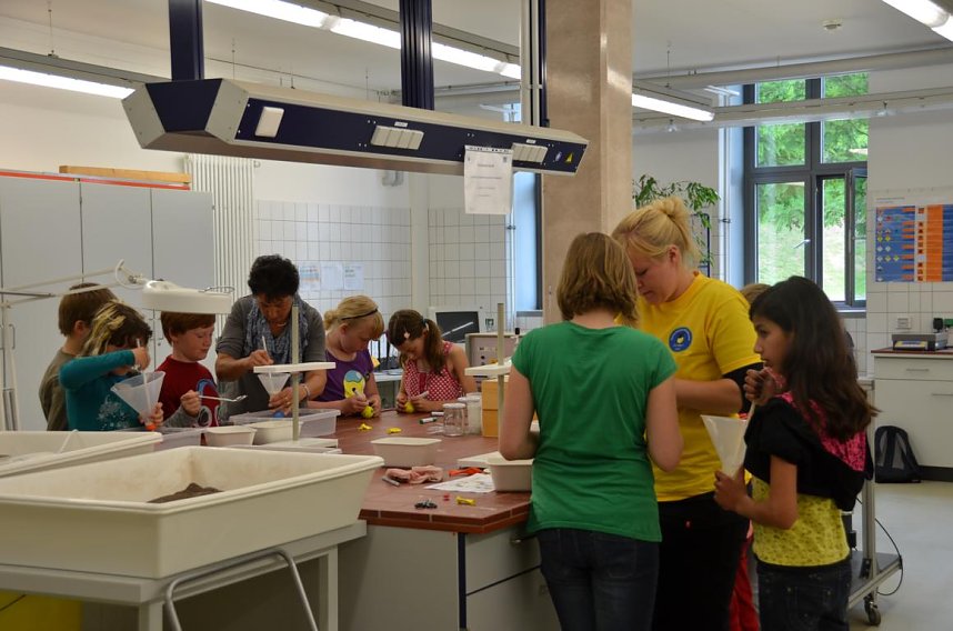 Kinderuni an der Nordh&auml;user Fachhochschule