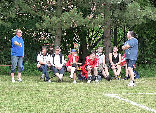 G&auml;ste r&auml;umten ab