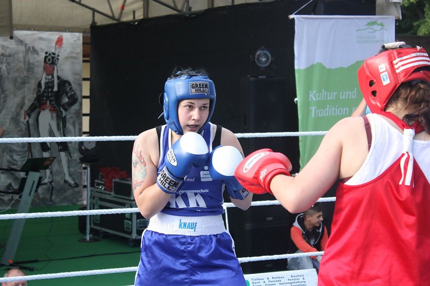 Boxen und Fu&szlig;ball in Bleicherode