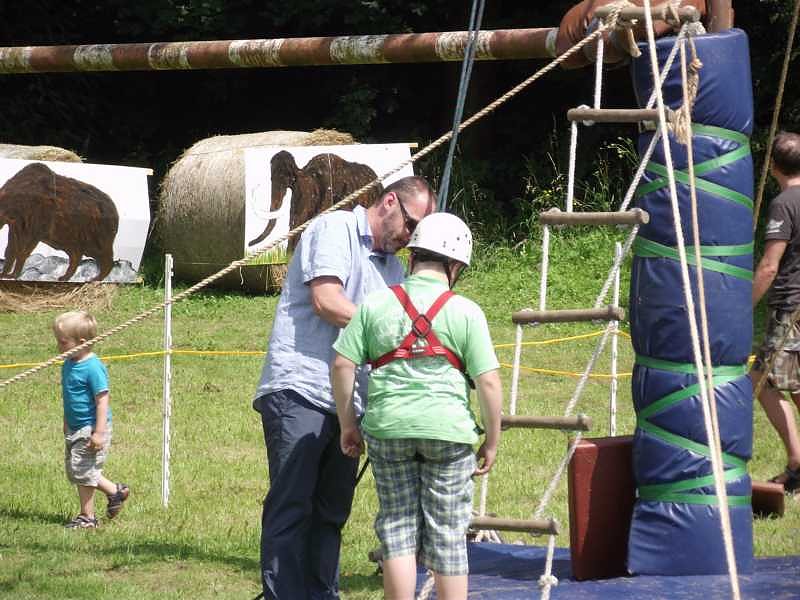 Kinderfest im "Drachenland"