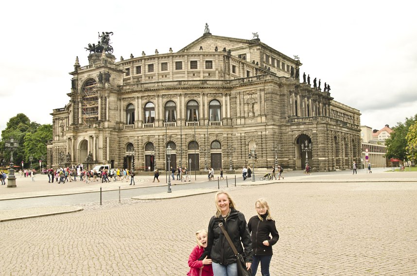 Nacht der Schl&ouml;sser, vor der Semperoper