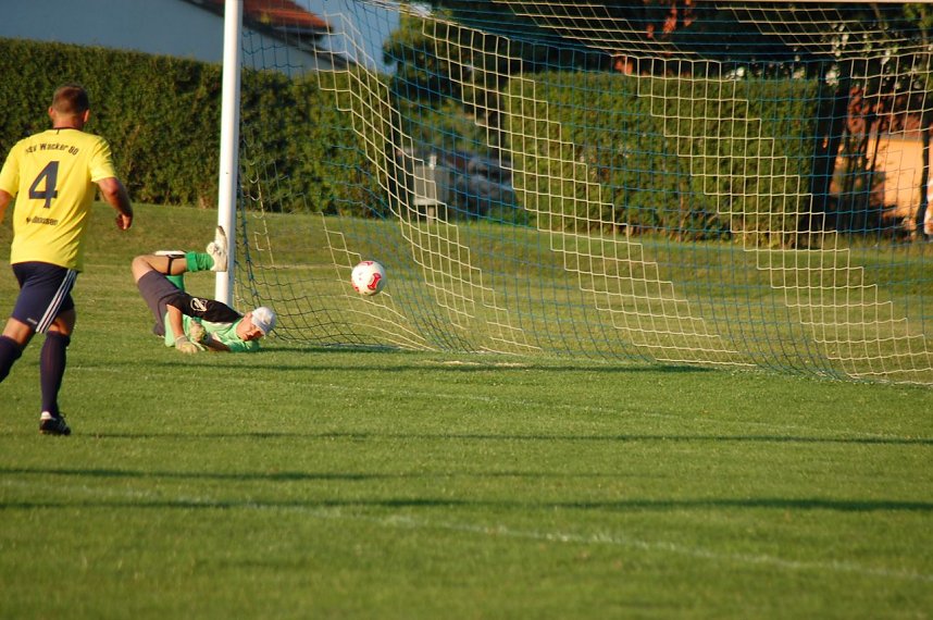 Fu&szlig;ball f&uuml;r einen guten Zweck