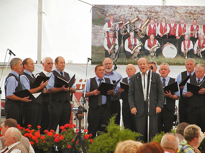 Blasmusik lag in der Luft