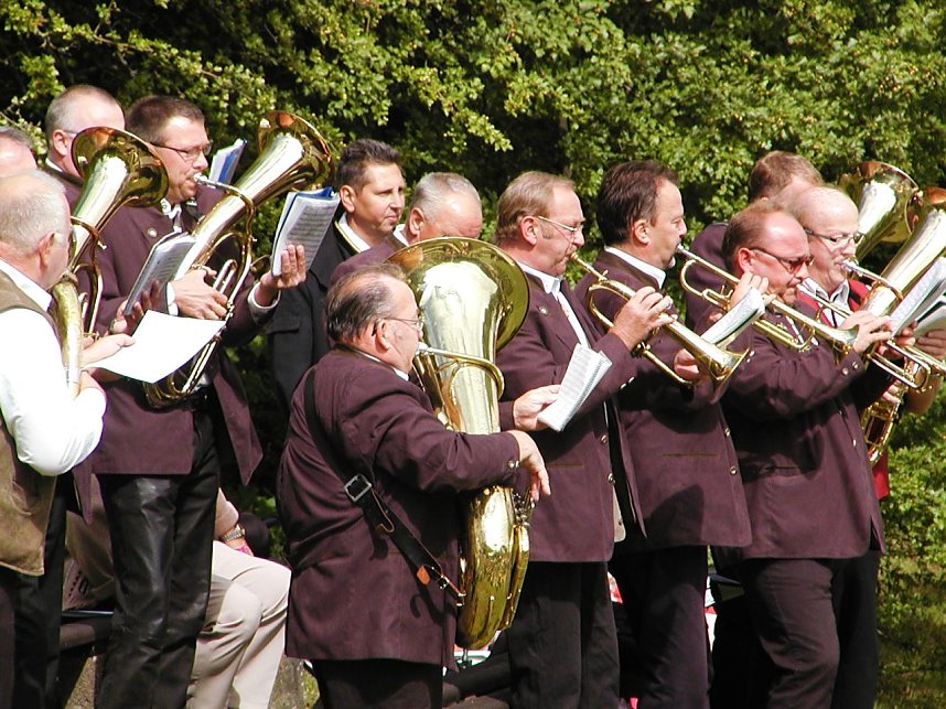 Blasmusik lag in der Luft