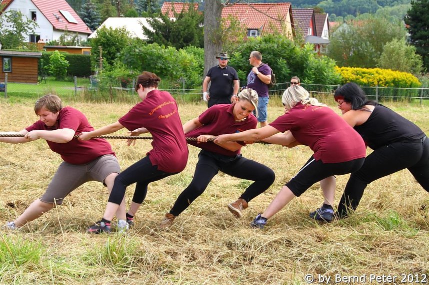 Tauziehen &uuml;ber die Wipper bei Obergebra
