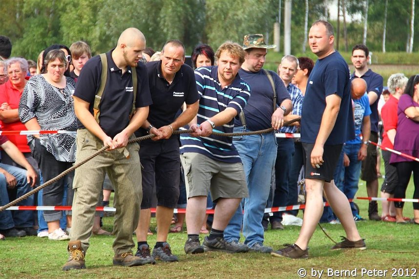Tauziehen &uuml;ber die Wipper bei Obergebra