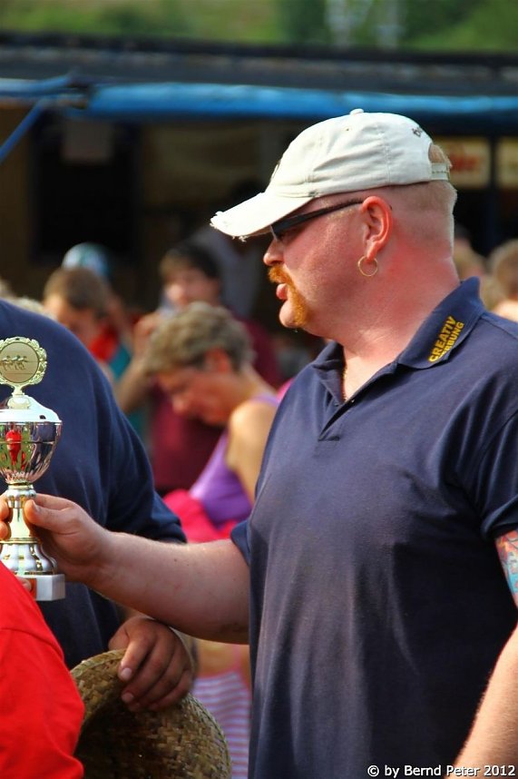 Tauziehen &uuml;ber die Wipper bei Obergebra