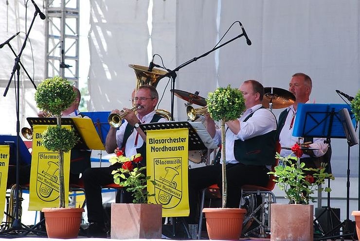 Rosenfest auf dem Nordh&auml;user Petersberg