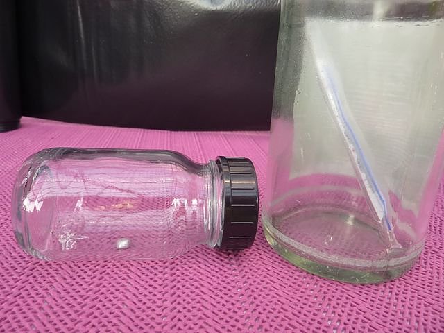 Ausgelaufenes Quecksilber